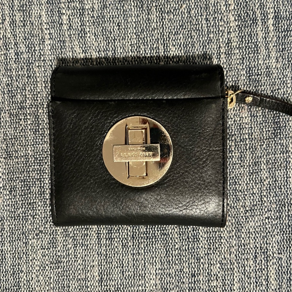 Elegant Black Leather Card Holder